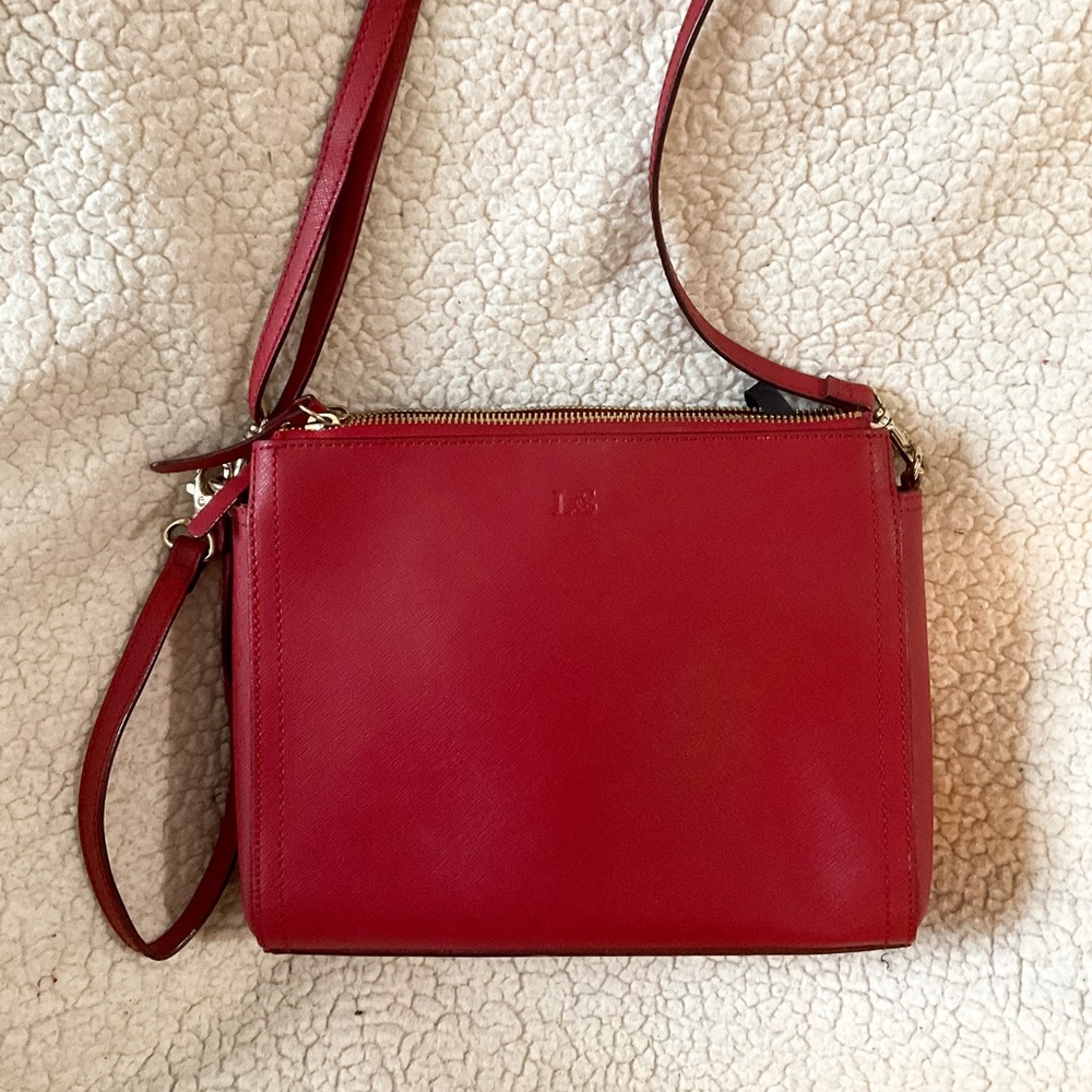 Lo & Sons Pearl Crossbody - Saffiano Sante Fe Red